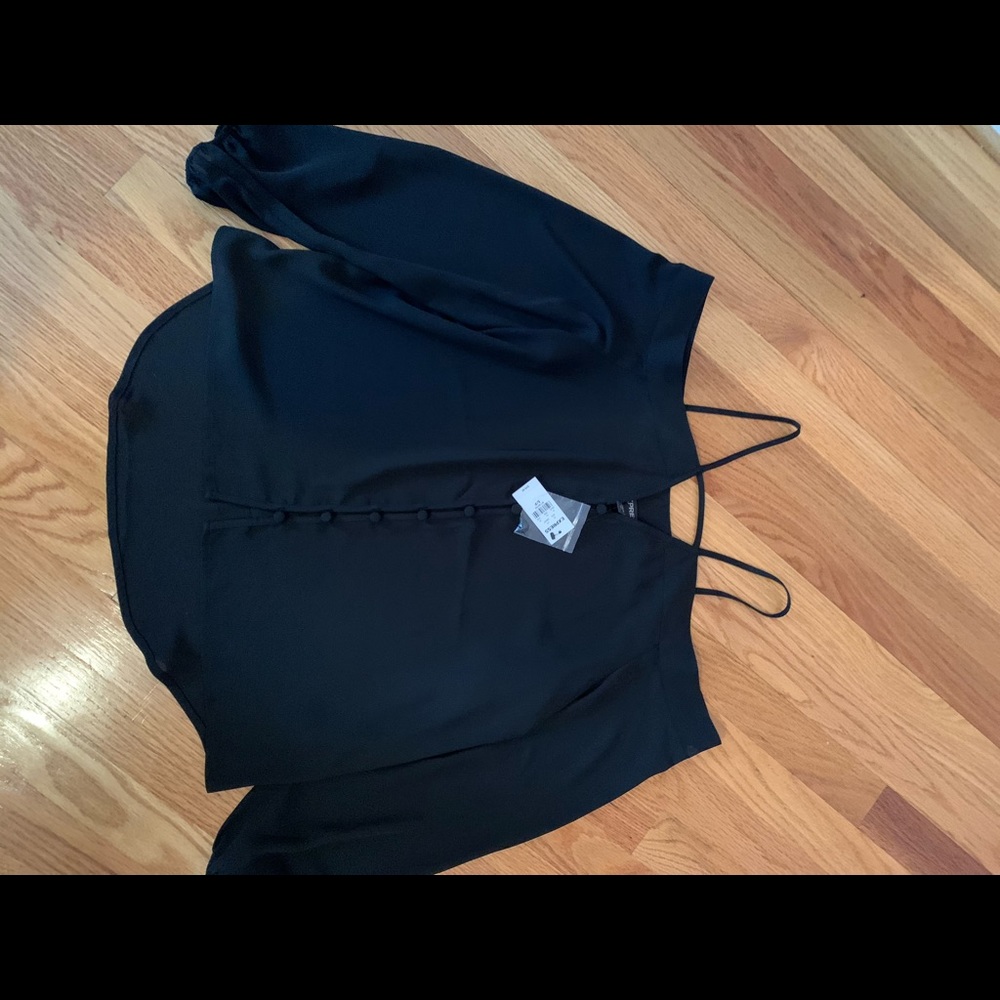 Black express blouse